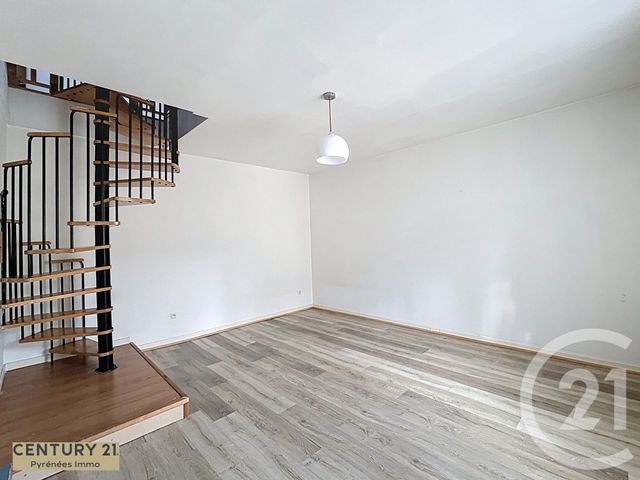 Appartement F2 bis à vendre - 3 pièces - 67.4 m2 - ST GAUDENS - 31 - MIDI-PYRENEES - Century 21 Pyrénées Immo
