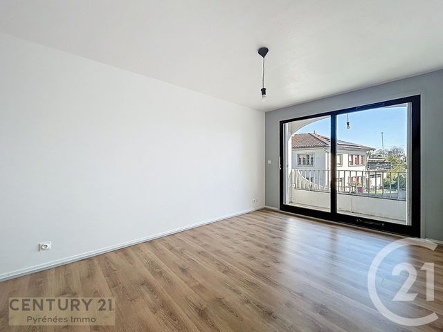 Appartement Studio à louer - 1 pièce - 23.82 m2 - ST GAUDENS - 31 - MIDI-PYRENEES - Century 21 Pyrénées Immo