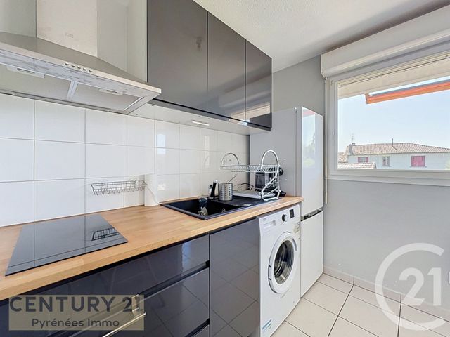 Appartement à louer - 3 pièces - 62.0 m2 - ST GAUDENS - 31 - MIDI-PYRENEES - Century 21 Pyrénées Immo