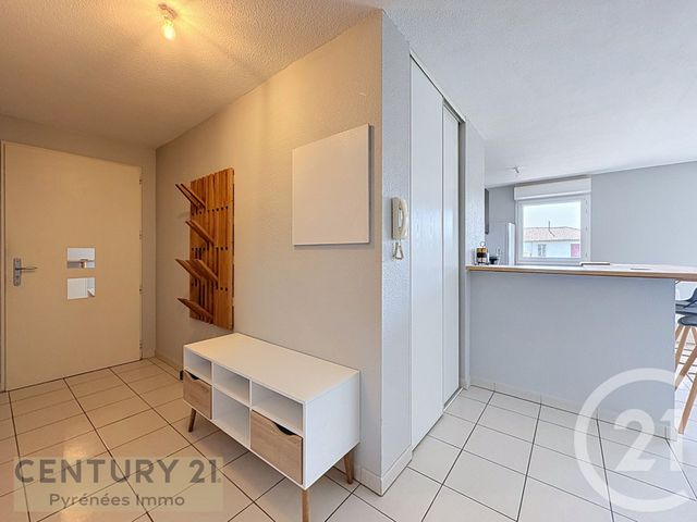 Appartement à louer - 3 pièces - 62.0 m2 - ST GAUDENS - 31 - MIDI-PYRENEES - Century 21 Pyrénées Immo