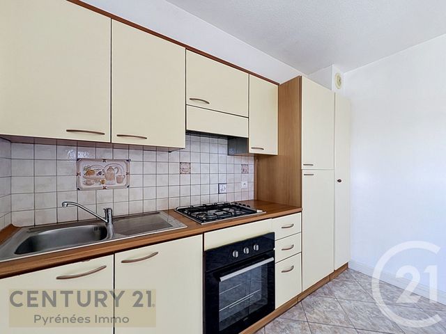 Appartement T2 à louer - 2 pièces - 25.8 m2 - SALIES DU SALAT - 31 - MIDI-PYRENEES - Century 21 Pyrénées Immo