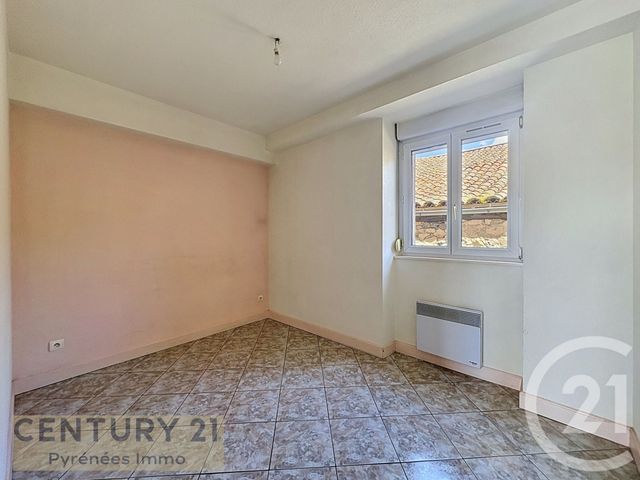 Appartement T2 à louer - 2 pièces - 25.8 m2 - SALIES DU SALAT - 31 - MIDI-PYRENEES - Century 21 Pyrénées Immo