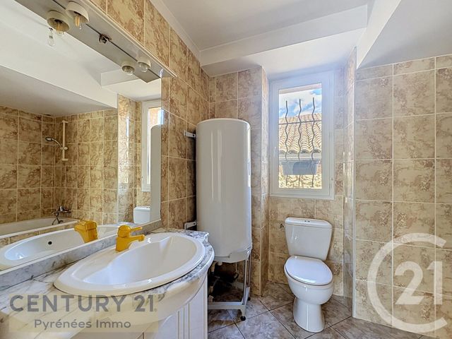 Appartement T2 à louer - 2 pièces - 25.8 m2 - SALIES DU SALAT - 31 - MIDI-PYRENEES - Century 21 Pyrénées Immo