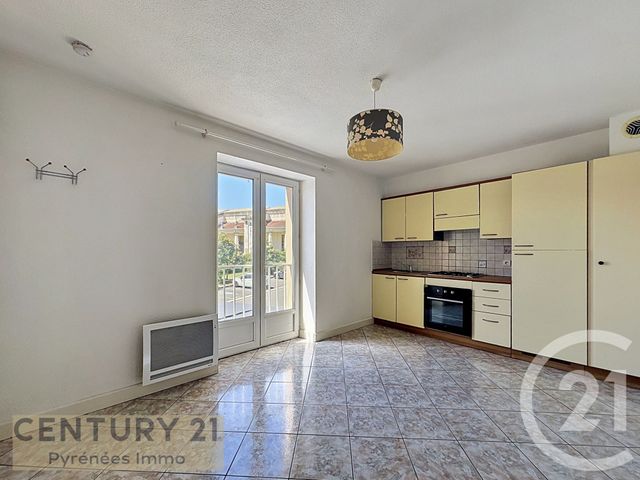 Appartement T2 à louer - 2 pièces - 25.8 m2 - SALIES DU SALAT - 31 - MIDI-PYRENEES - Century 21 Pyrénées Immo