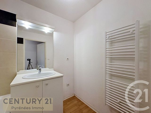Appartement T2 à louer - 2 pièces - 38.45 m2 - ST GAUDENS - 31 - MIDI-PYRENEES - Century 21 Pyrénées Immo