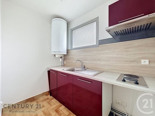 Appartement F1 à louer - 1 pièce - 46.88 m2 - ST GAUDENS - 31 - MIDI-PYRENEES - Century 21 Pyrénées Immo