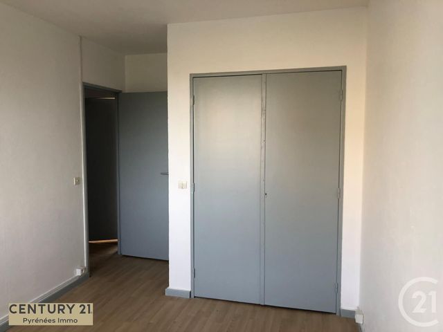 Appartement T3 à vendre - 3 pièces - 57.79 m2 - ST GAUDENS - 31 - MIDI-PYRENEES - Century 21 Pyrénées Immo