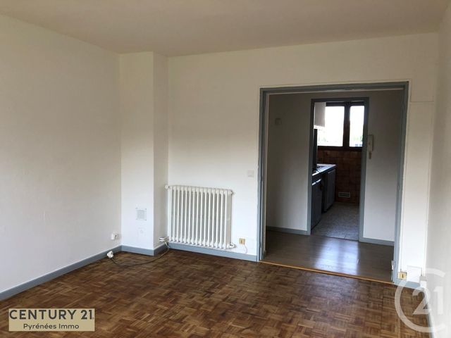 Appartement T3 à vendre - 3 pièces - 57.79 m2 - ST GAUDENS - 31 - MIDI-PYRENEES - Century 21 Pyrénées Immo