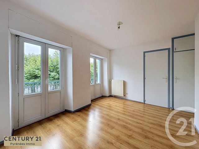 Appartement à louer - 3 pièces - 72.47 m2 - MONTREJEAU - 31 - MIDI-PYRENEES - Century 21 Pyrénées Immo