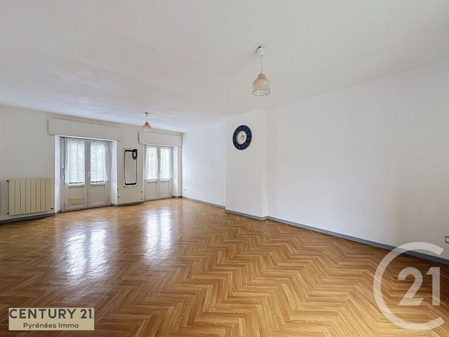 Appartement à louer - 3 pièces - 72.47 m2 - MONTREJEAU - 31 - MIDI-PYRENEES - Century 21 Pyrénées Immo