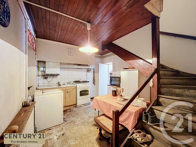 maison à vendre - 4 pièces - 184.6 m2 - MIRAMONT DE COMMINGES - 31 - MIDI-PYRENEES - Century 21 Pyrénées Immo