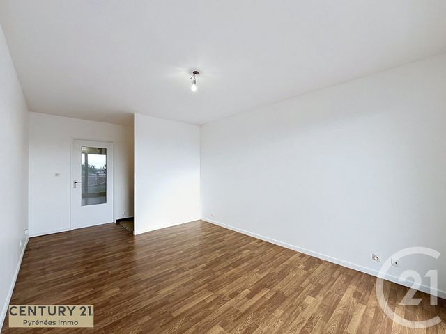 Appartement Studio à vendre - 1 pièce - 24.25 m2 - ST GAUDENS - 31 - MIDI-PYRENEES - Century 21 Pyrénées Immo