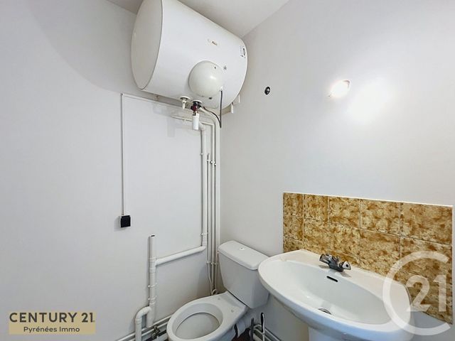 Appartement Studio à vendre - 1 pièce - 24.25 m2 - ST GAUDENS - 31 - MIDI-PYRENEES - Century 21 Pyrénées Immo
