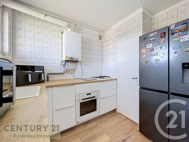 Appartement T3 à louer - 3 pièces - 77.19 m2 - ST GAUDENS - 31 - MIDI-PYRENEES - Century 21 Pyrénées Immo