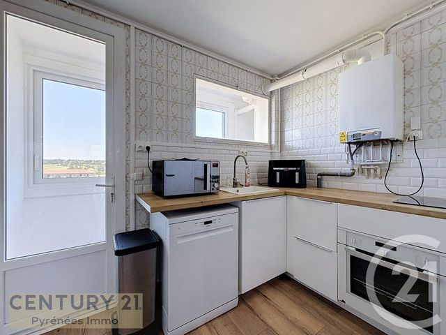 Appartement T3 à louer - 3 pièces - 77.19 m2 - ST GAUDENS - 31 - MIDI-PYRENEES - Century 21 Pyrénées Immo