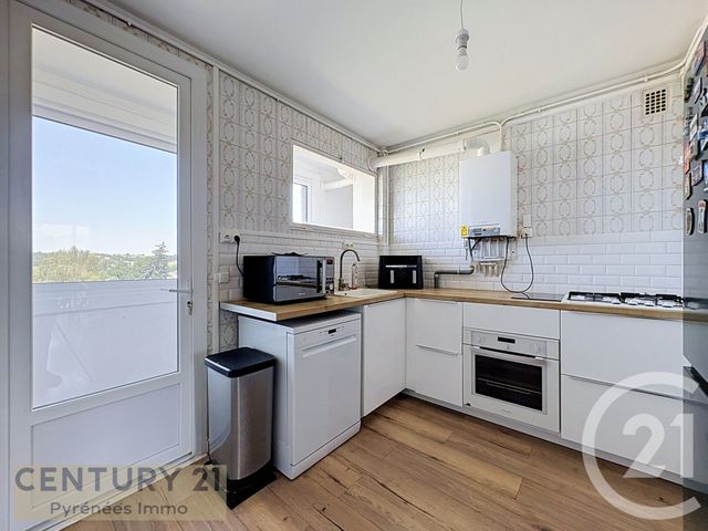 Appartement T3 à louer - 3 pièces - 77.19 m2 - ST GAUDENS - 31 - MIDI-PYRENEES - Century 21 Pyrénées Immo