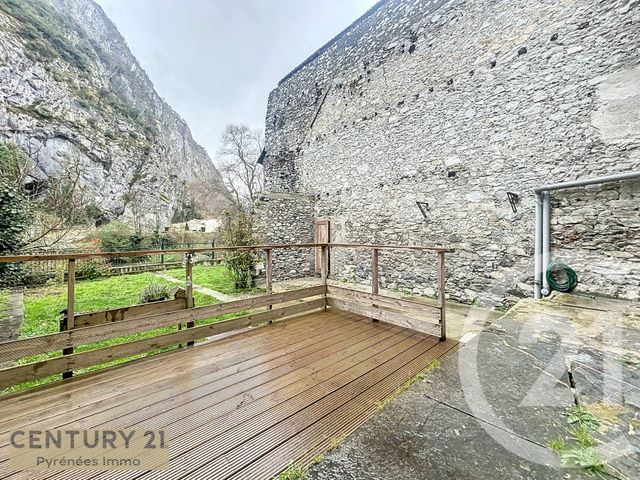 maison à louer - 4 pièces - 135.0 m2 - ST BEAT LEZ - 31 - MIDI-PYRENEES - Century 21 Pyrénées Immo