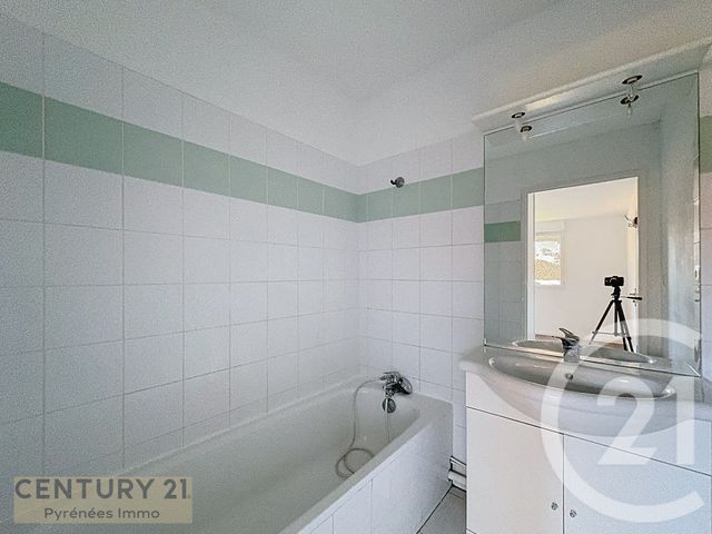 Appartement T2 à louer - 2 pièces - 35.64 m2 - ST GAUDENS - 31 - MIDI-PYRENEES - Century 21 Pyrénées Immo