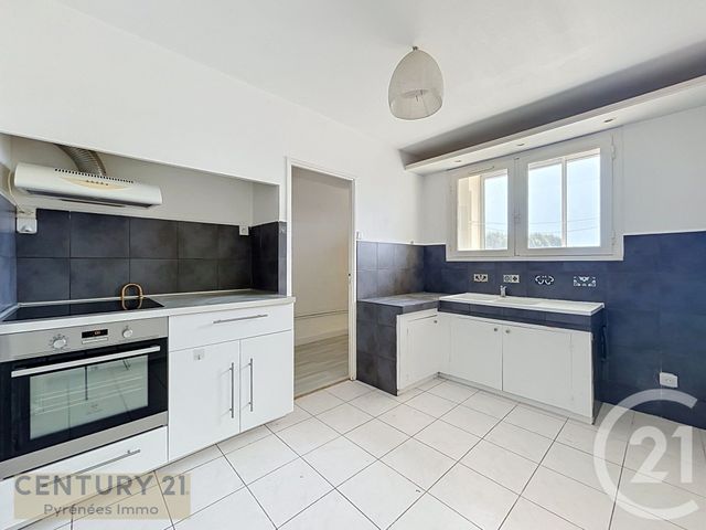 Appartement à louer - 4 pièces - 90.47 m2 - ST GAUDENS - 31 - MIDI-PYRENEES - Century 21 Pyrénées Immo
