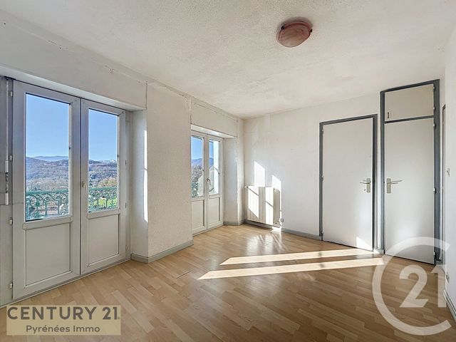 Appartement à louer - 3 pièces - 72.47 m2 - MONTREJEAU - 31 - MIDI-PYRENEES - Century 21 Pyrénées Immo