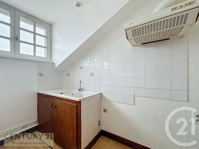 Appartement F1 à louer - 1 pièce - 27.4 m2 - MONTREJEAU - 31 - MIDI-PYRENEES - Century 21 Pyrénées Immo
