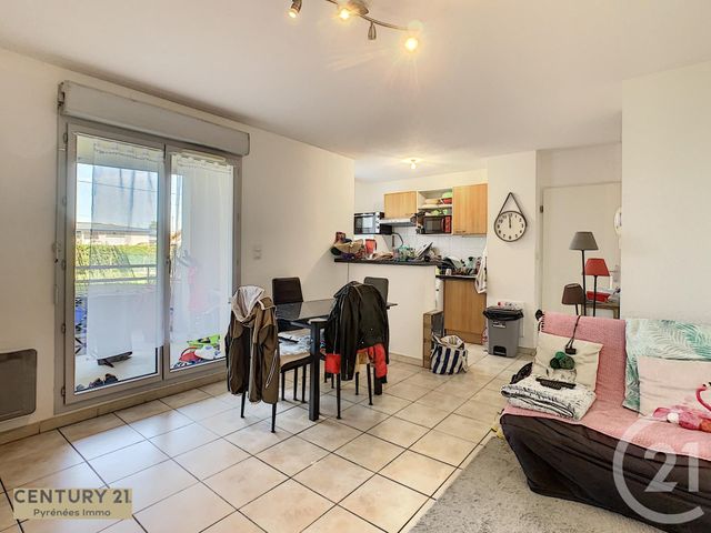 Appartement F2 à vendre - 2 pièces - 43.0 m2 - ST GAUDENS - 31 - MIDI-PYRENEES - Century 21 Pyrénées Immo Appartement F2 à vendre - 2 pièces - 43.0 m2 - ST GAUDENS - 31 - MIDI-PYRENEES - Century 21 Pyrénées Immo