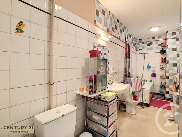 Afficher la photo en grand immeuble à vendre - 234.0 m2 - BOULOGNE SUR GESSE - 31 - MIDI-PYRENEES - Century 21 Pyrénées Immo