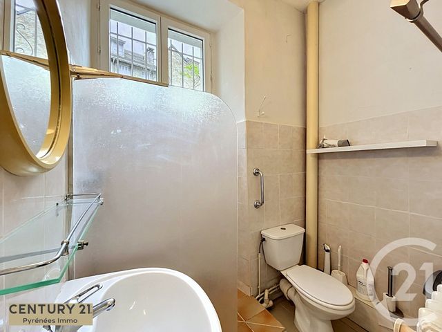 Appartement F2 bis à vendre - 3 pièces - 42.24 m2 - BAGNERES DE LUCHON - 31 - MIDI-PYRENEES - Century 21 Pyrénées Immo