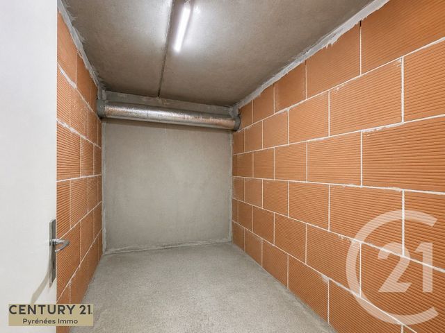 Appartement F1 à vendre - 1 pièce - 18.83 m2 - BAGNERES DE LUCHON - 31 - MIDI-PYRENEES - Century 21 Pyrénées Immo