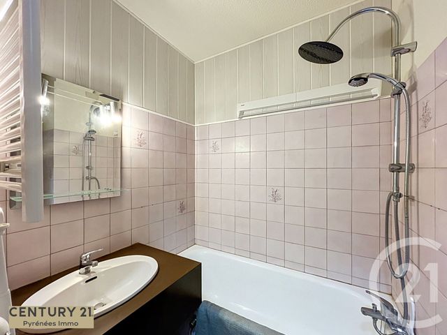 Appartement F1 à vendre - 1 pièce - 18.83 m2 - BAGNERES DE LUCHON - 31 - MIDI-PYRENEES - Century 21 Pyrénées Immo