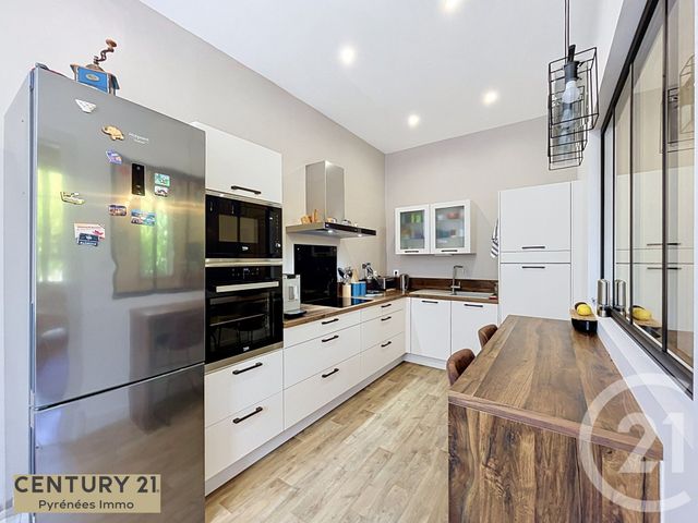 maison à vendre - 8 pièces - 200.0 m2 - BAGNERES DE LUCHON - 31 - MIDI-PYRENEES - Century 21 Pyrénées Immo