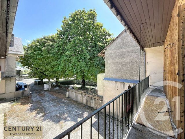 Appartement T3 à vendre - 3 pièces - 56.6 m2 - BAGNERES DE LUCHON - 31 - MIDI-PYRENEES - Century 21 Pyrénées Immo