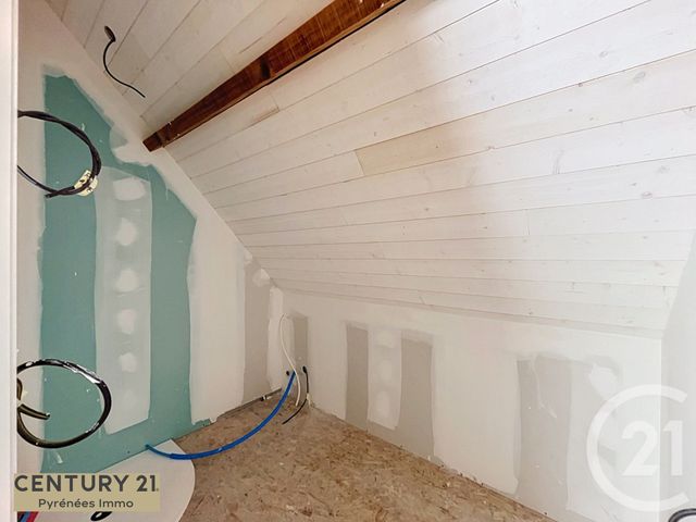 Appartement T2 à vendre - 2 pièces - 43.0 m2 - BAGNERES DE LUCHON - 31 - MIDI-PYRENEES - Century 21 Pyrénées Immo