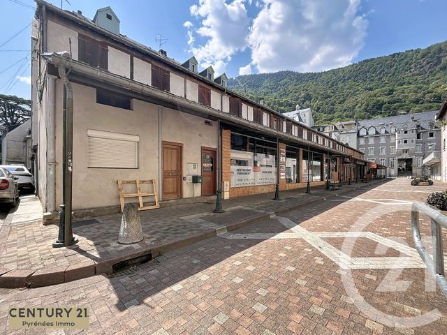 Appartement T2 à vendre - 2 pièces - 33.25 m2 - BAGNERES DE LUCHON - 31 - MIDI-PYRENEES - Century 21 Pyrénées Immo