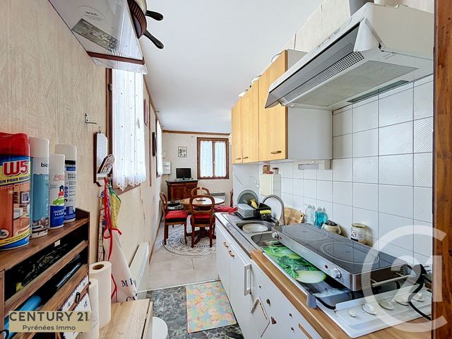 Appartement T2 à vendre - 2 pièces - 33.25 m2 - BAGNERES DE LUCHON - 31 - MIDI-PYRENEES - Century 21 Pyrénées Immo