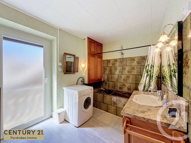 Appartement T5 à vendre - 5 pièces - 97.0 m2 - BAGNERES DE LUCHON - 31 - MIDI-PYRENEES - Century 21 Pyrénées Immo