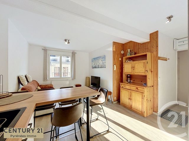Appartement F3 à vendre - 3 pièces - 45.0 m2 - BAGNERES DE LUCHON - 31 - MIDI-PYRENEES - Century 21 Pyrénées Immo