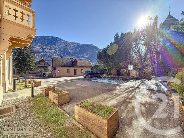 maison à vendre - 32 pièces - 1200.0 m2 - BAGNERES DE LUCHON - 31 - MIDI-PYRENEES - Century 21 Pyrénées Immo