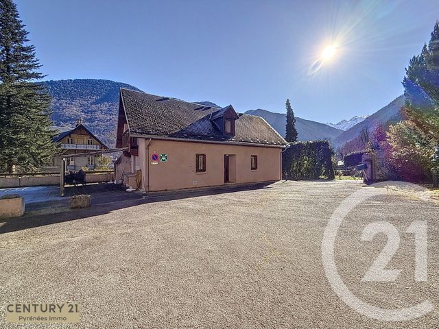 maison à vendre - 32 pièces - 1200.0 m2 - BAGNERES DE LUCHON - 31 - MIDI-PYRENEES - Century 21 Pyrénées Immo