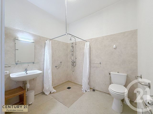 maison à vendre - 32 pièces - 1200.0 m2 - BAGNERES DE LUCHON - 31 - MIDI-PYRENEES - Century 21 Pyrénées Immo