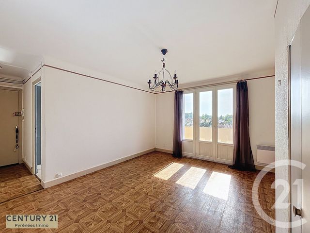 Appartement à vendre - 4 pièces - 68.94 m2 - GOURDAN POLIGNAN - 31 - MIDI-PYRENEES - Century 21 Pyrénées Immo
