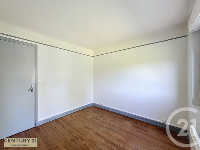 Appartement à vendre - 4 pièces - 68.94 m2 - GOURDAN POLIGNAN - 31 - MIDI-PYRENEES - Century 21 Pyrénées Immo
