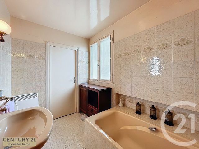 Appartement T3 à vendre - 5 pièces - 83.9 m2 - CIERP GAUD - 31 - MIDI-PYRENEES - Century 21 Pyrénées Immo