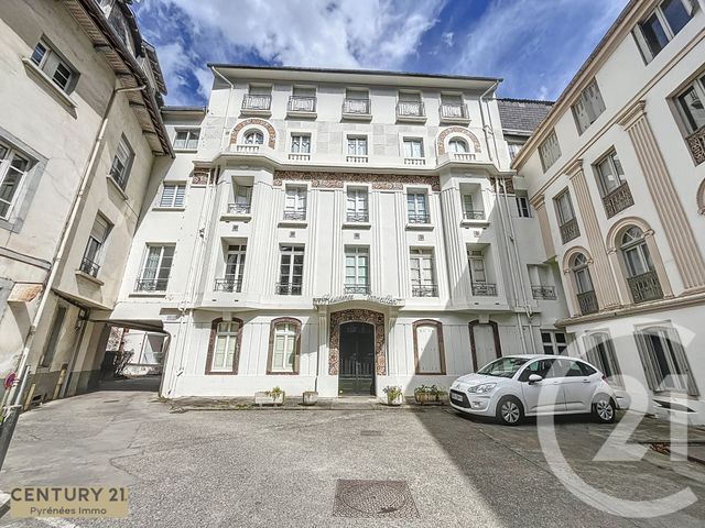 Appartement T1 à vendre - 1 pièce - 24.27 m2 - BAGNERES DE LUCHON - 31 - MIDI-PYRENEES - Century 21 Pyrénées Immo