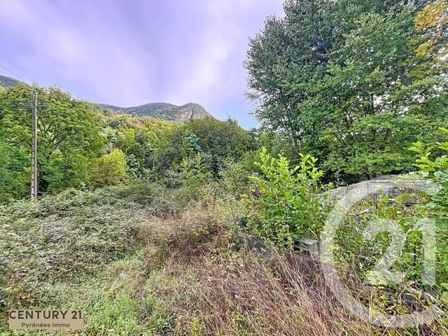 Afficher la photo en grand terrain à vendre - 1395.0 m2 - BURGALAYS - 31 - MIDI-PYRENEES - Century 21 Pyrénées Immo