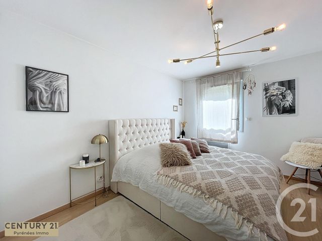 Appartement à vendre - 3 pièces - 50.05 m2 - MONTAUBAN DE LUCHON - 31 - MIDI-PYRENEES - Century 21 Pyrénées Immo