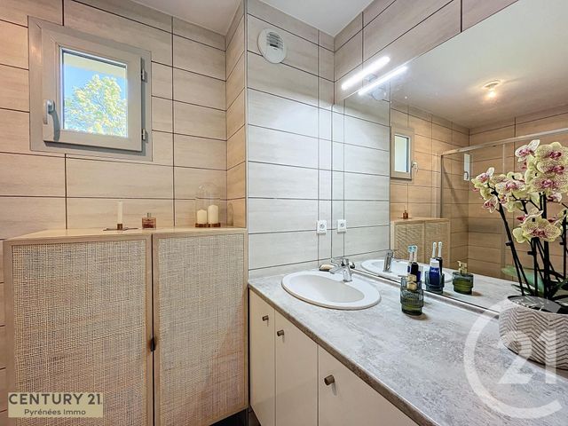 Appartement à vendre - 3 pièces - 50.05 m2 - MONTAUBAN DE LUCHON - 31 - MIDI-PYRENEES - Century 21 Pyrénées Immo