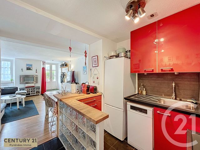 Appartement à vendre - 4 pièces - 55.0 m2 - BAGNERES DE LUCHON - 31 - MIDI-PYRENEES - Century 21 Pyrénées Immo