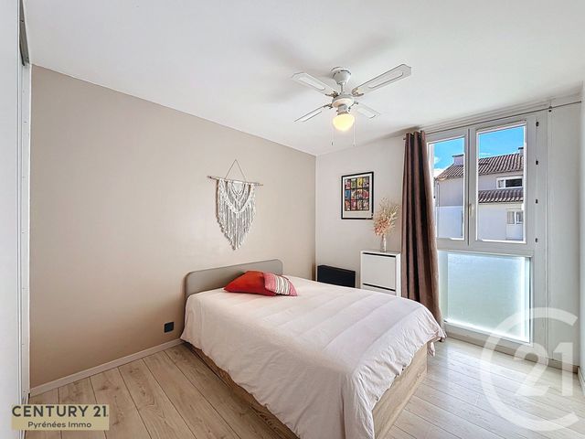 Appartement à vendre - 4 pièces - 83.95 m2 - ST GAUDENS - 31 - MIDI-PYRENEES - Century 21 Pyrénées Immo