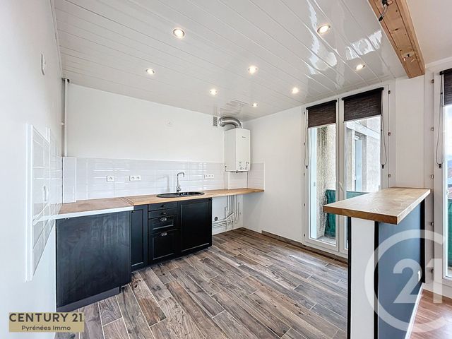 Appartement à vendre - 4 pièces - 83.95 m2 - ST GAUDENS - 31 - MIDI-PYRENEES - Century 21 Pyrénées Immo